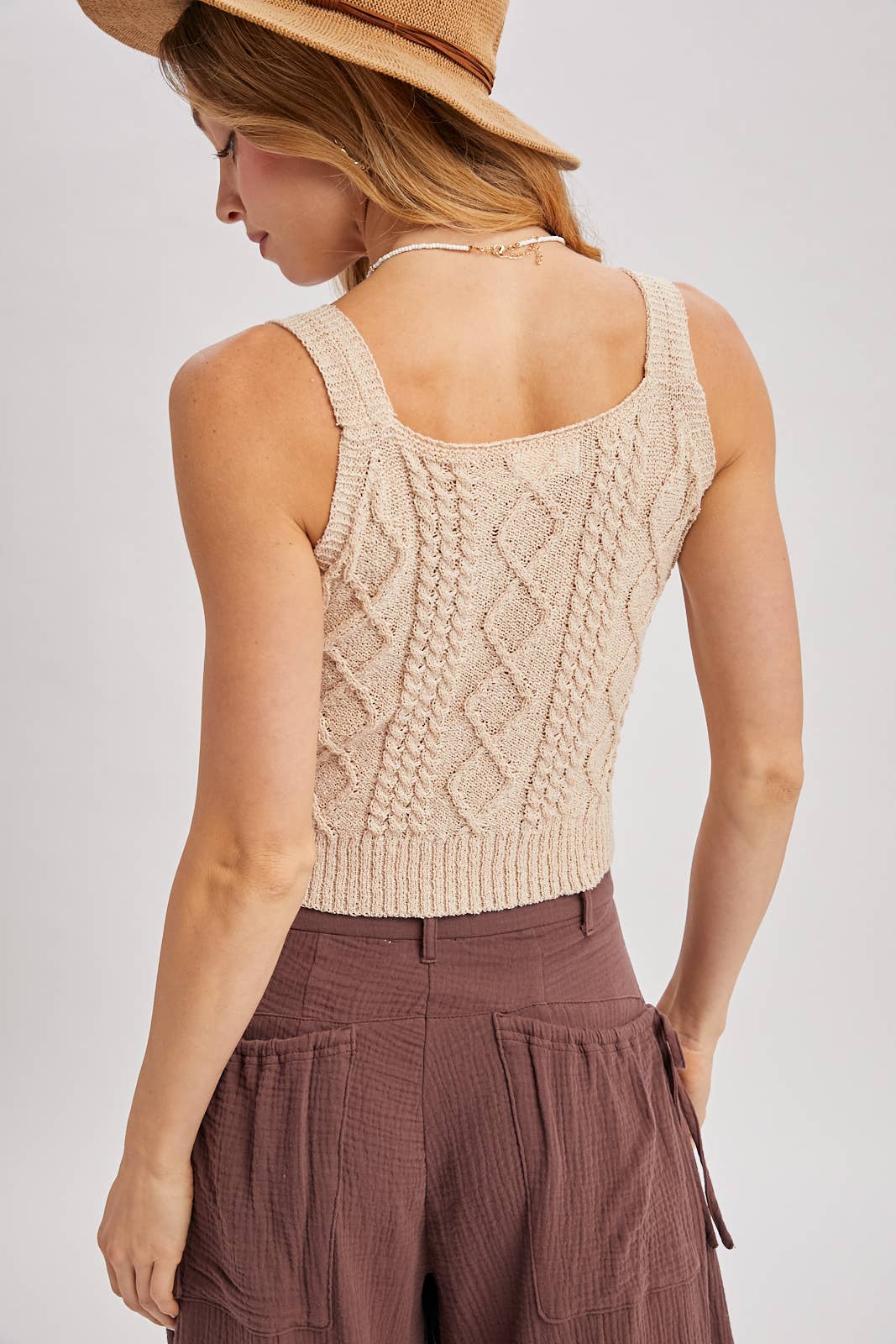 CABLE V-NECK Tank
