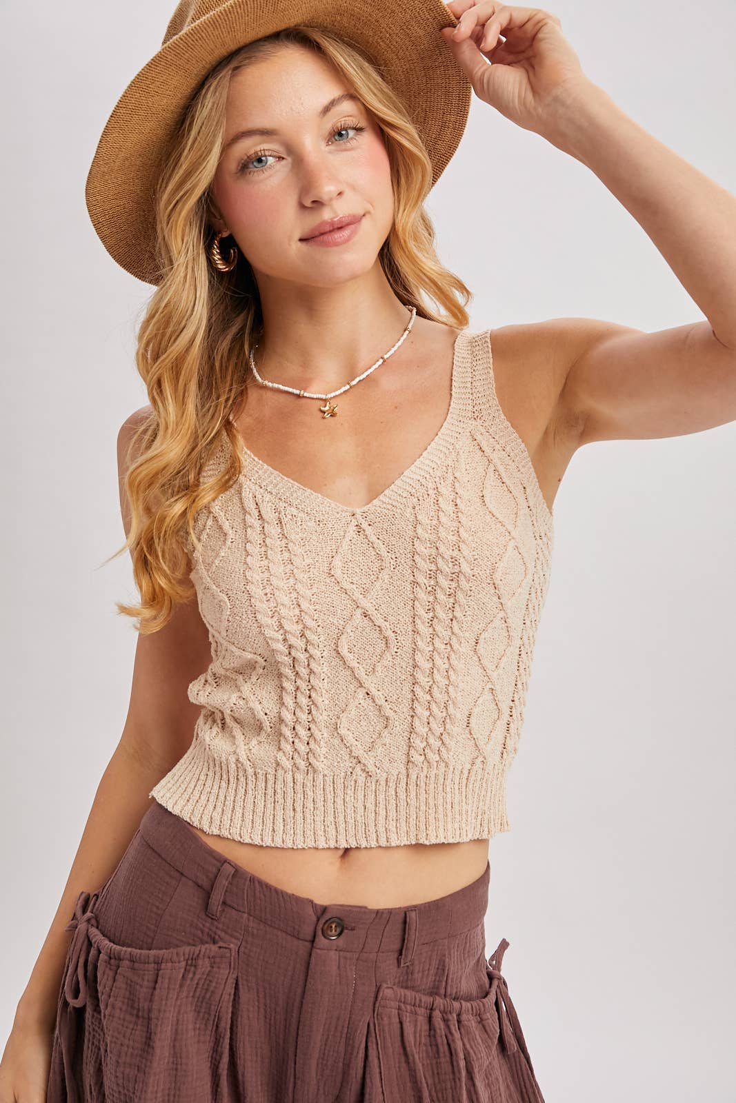 CABLE V-NECK Tank